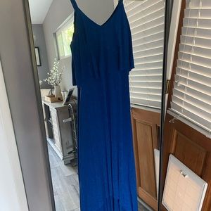 Mossimo size small high/low blue dress.  Shows all curves
